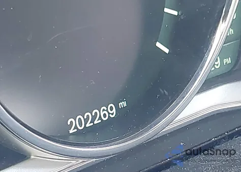 2015 Volvo S60 T5 Premier Plus z USA, uszkodzony, nr VIN YV126MFC7F1310000